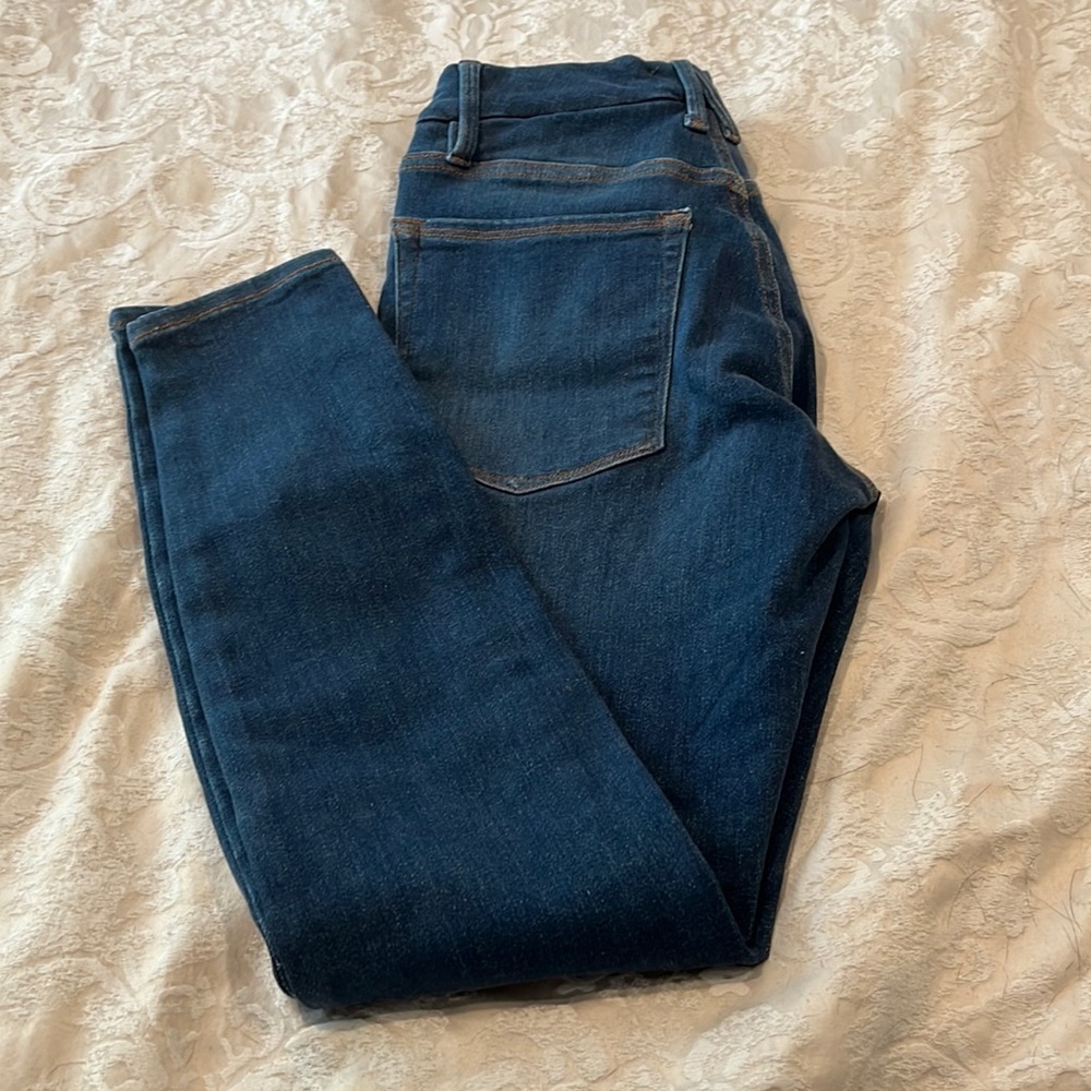 Good American-Always fits jeans